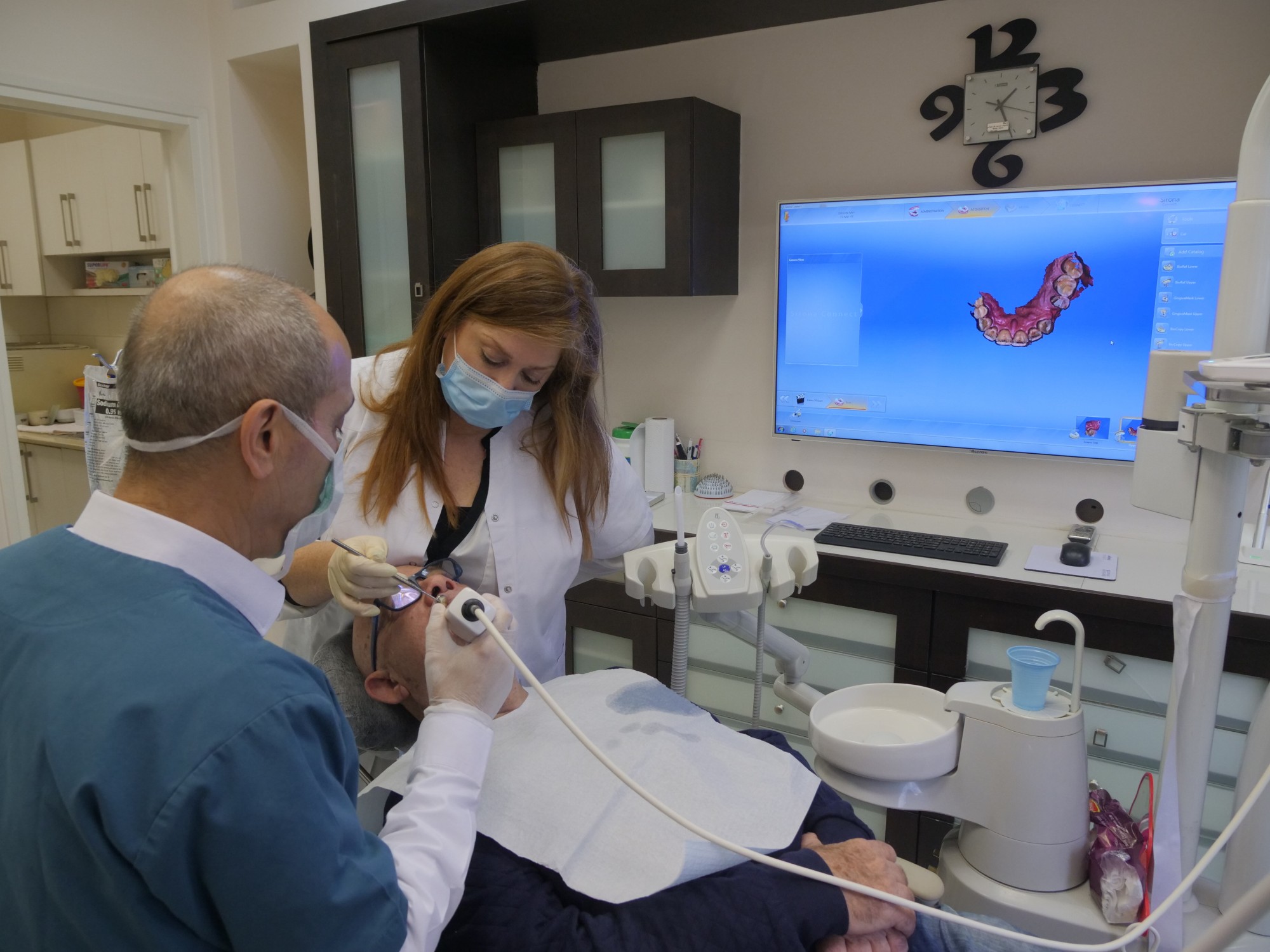 סריקת שיניים דיגיטלית מתקדמת במרפאה